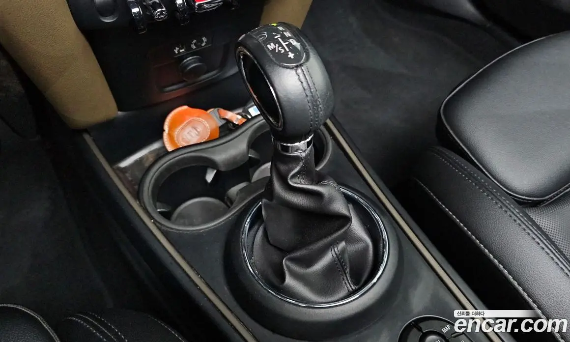 Mini Countryman 2018 2.0 автомат (гидро), фото 12 Mini Countryman 2018 2.0 автомат (гидро), фото 12
