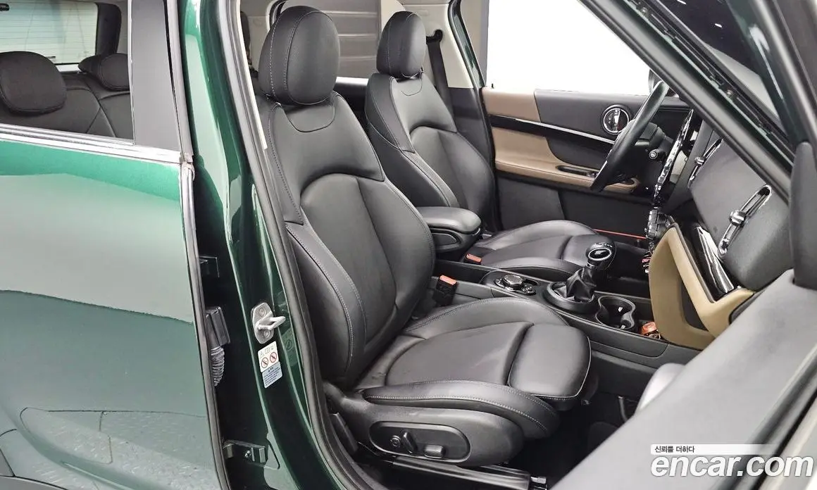 Mini Countryman 2018 2.0 автомат (гидро), фото 16 Mini Countryman 2018 2.0 автомат (гидро), фото 16