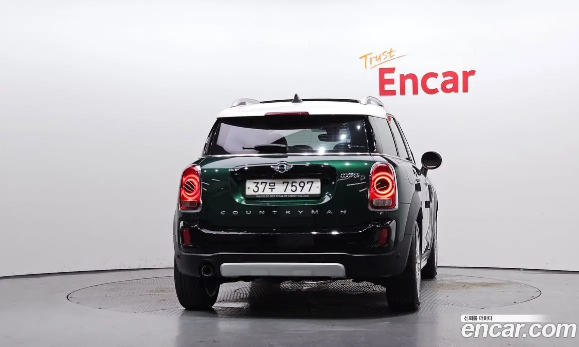 Mini Countryman 2018 2.0 автомат (гидро), фото 4 Mini Countryman 2018 2.0 автомат (гидро), фото 4