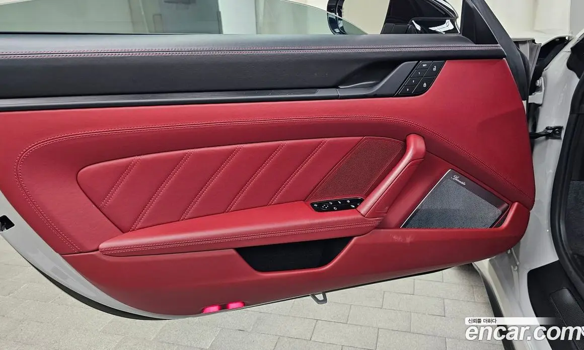 Porsche 911 2022 3.0 автомат (гидро), фото 13 Porsche 911 2022 3.0 автомат (гидро), фото 13