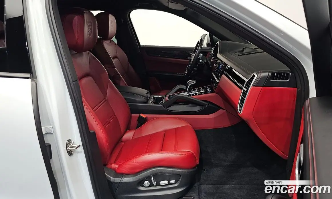 Porsche Cayenne 2020 3.0 автомат (гидро), фото 16