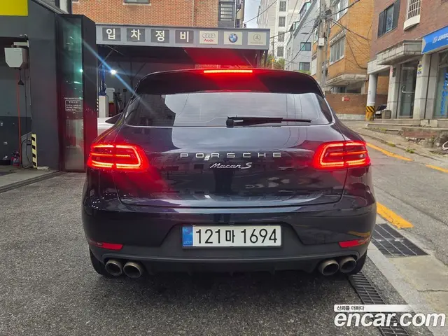 Porsche Macan 2017 3.0 автомат (гидро), миниатюра 2 Porsche Macan 2017 3.0 автомат (гидро), миниатюра 2