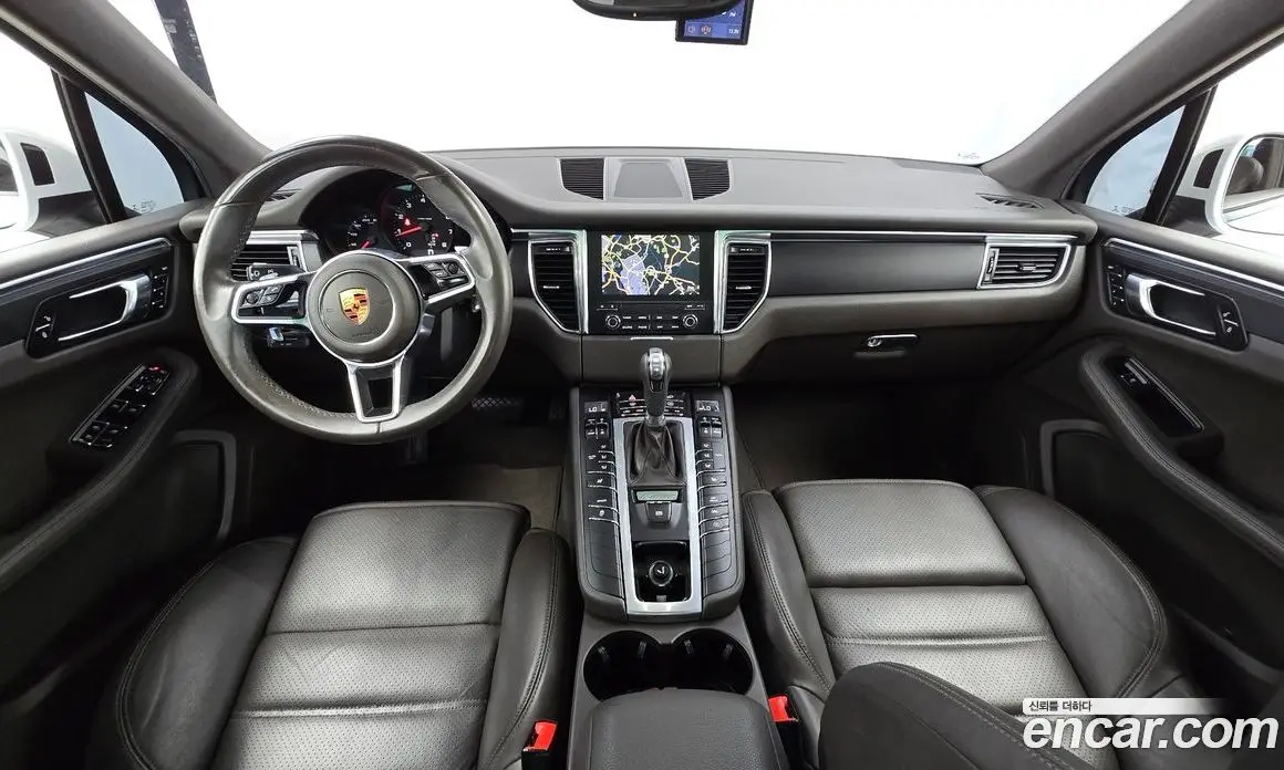 Porsche Macan 2018 2.0 автомат (гидро), фото 7 Porsche Macan 2018 2.0 автомат (гидро), фото 7