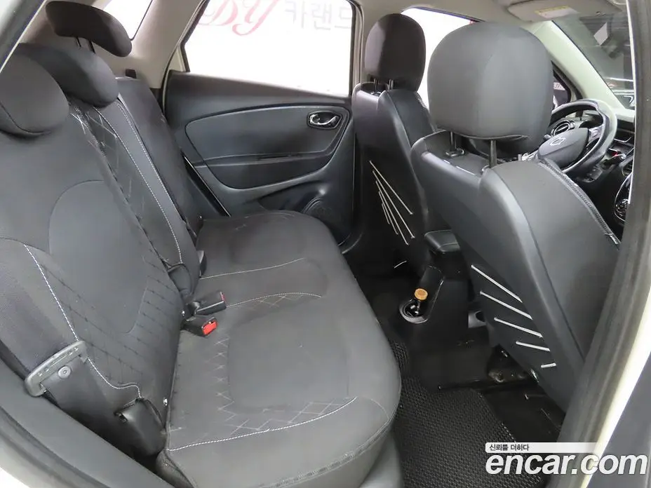 Renault (Samsung) QM3 2014 1.5 автомат (гидро), фото 6 Renault (Samsung) QM3 2014 1.5 автомат (гидро), фото 6