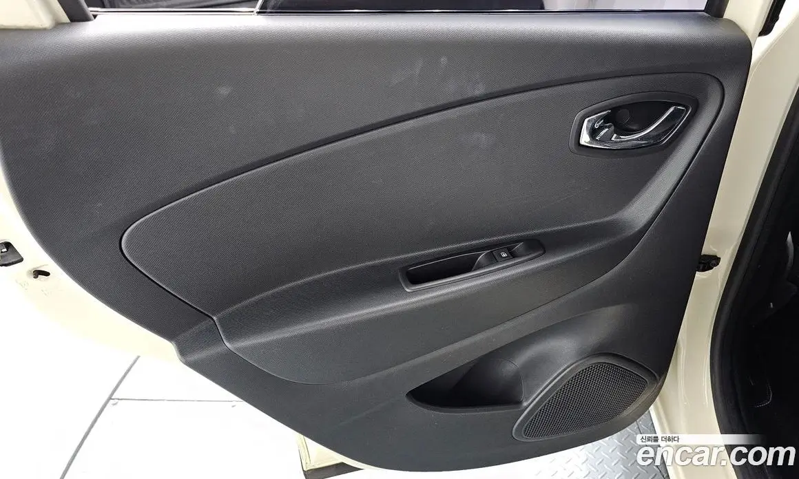Renault (Samsung) QM3 2015 1.5 автомат (гидро), фото 15 Renault (Samsung) QM3 2015 1.5 автомат (гидро), фото 15