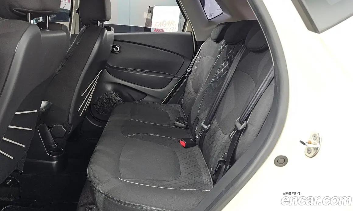 Renault (Samsung) QM3 2015 1.5 автомат (гидро), фото 18 Renault (Samsung) QM3 2015 1.5 автомат (гидро), фото 18