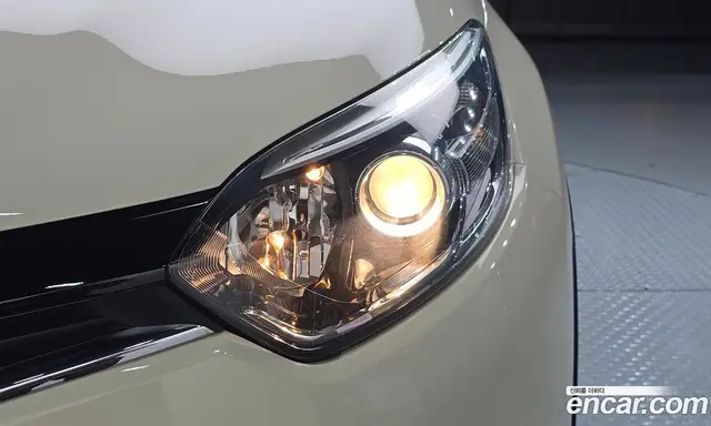 Renault (Samsung) QM3 2015 1.5 автомат (гидро), миниатюра 8 Renault (Samsung) QM3 2015 1.5 автомат (гидро), миниатюра 8