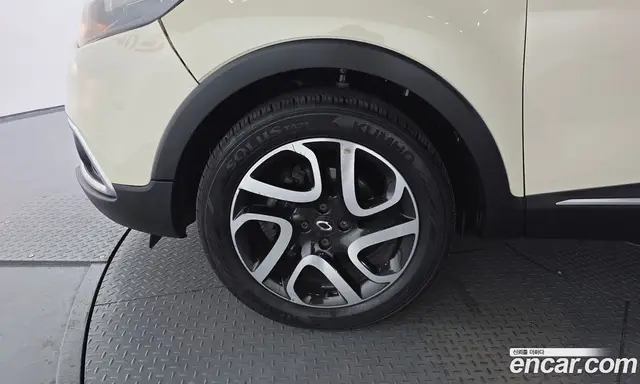 Renault (Samsung) QM3 2016 1.5 автомат (гидро), миниатюра 5 Renault (Samsung) QM3 2016 1.5 автомат (гидро), миниатюра 5