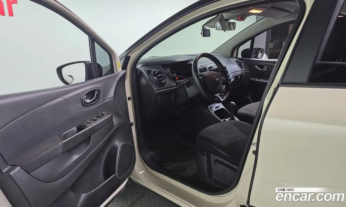 Renault (Samsung) QM3 2016 1.5 автомат (гидро), фото 10 Renault (Samsung) QM3 2016 1.5 автомат (гидро), фото 10