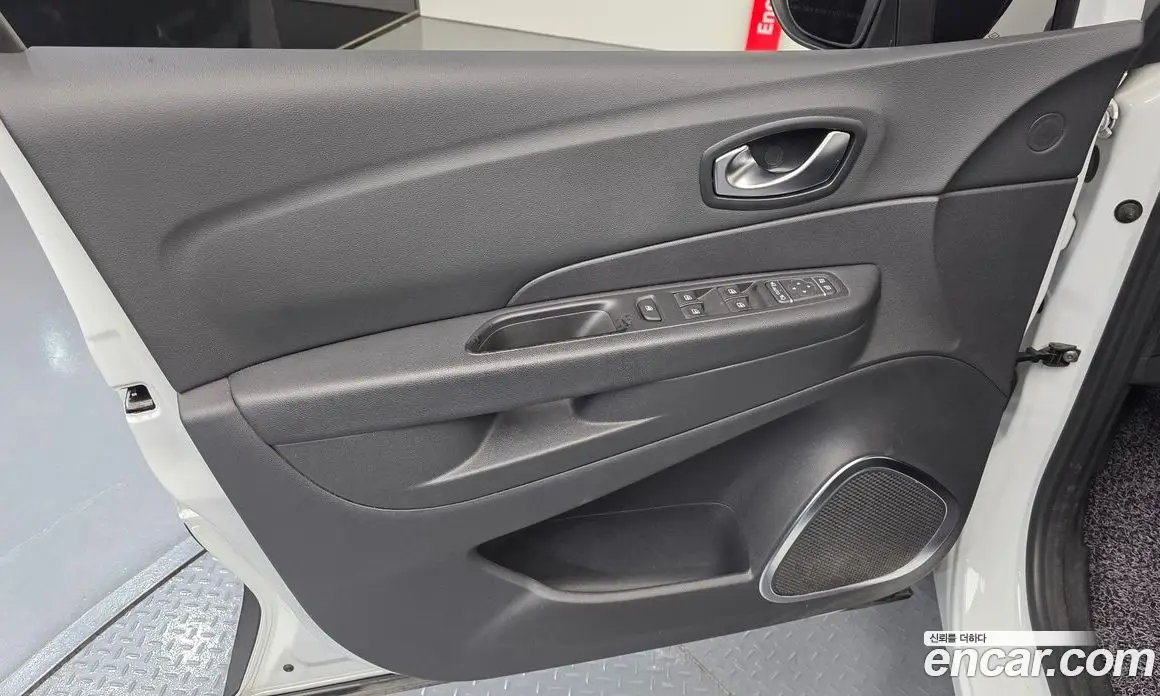 Renault (Samsung) QM3 2019 1.5 автомат (гидро), фото 14 Renault (Samsung) QM3 2019 1.5 автомат (гидро), фото 14