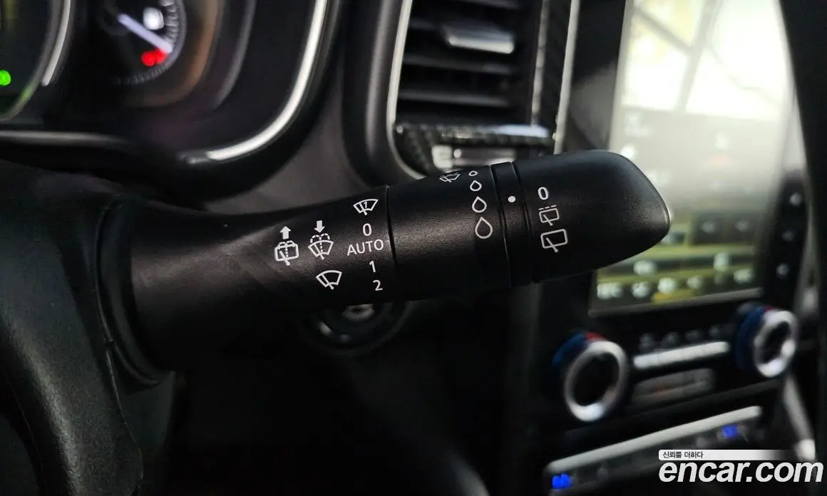 Renault (Samsung) QM6 2016 2.0 автомат (гидро), фото 26 Renault (Samsung) QM6 2016 2.0 автомат (гидро), фото 26