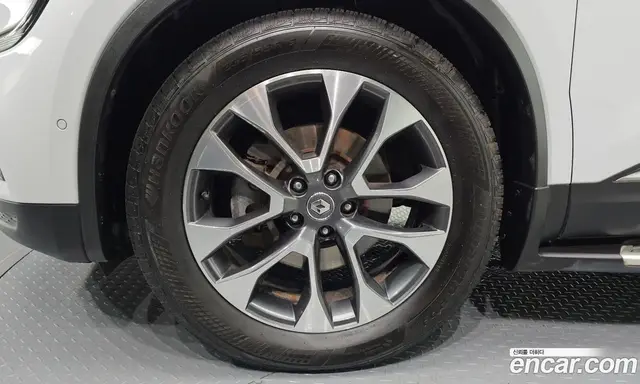 Renault (Samsung) QM6 2016 2.0 автомат (гидро), миниатюра 4 Renault (Samsung) QM6 2016 2.0 автомат (гидро), миниатюра 4