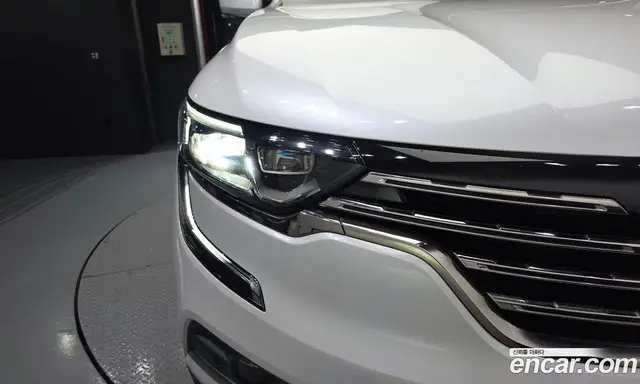 Renault (Samsung) QM6 2017 2.0 автомат (гидро), миниатюра 8 Renault (Samsung) QM6 2017 2.0 автомат (гидро), миниатюра 8