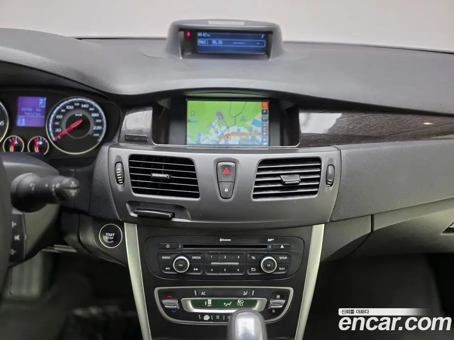 Renault (Samsung) SM5 2014 2.0 автомат (гидро), фото 19 Renault (Samsung) SM5 2014 2.0 автомат (гидро), фото 19