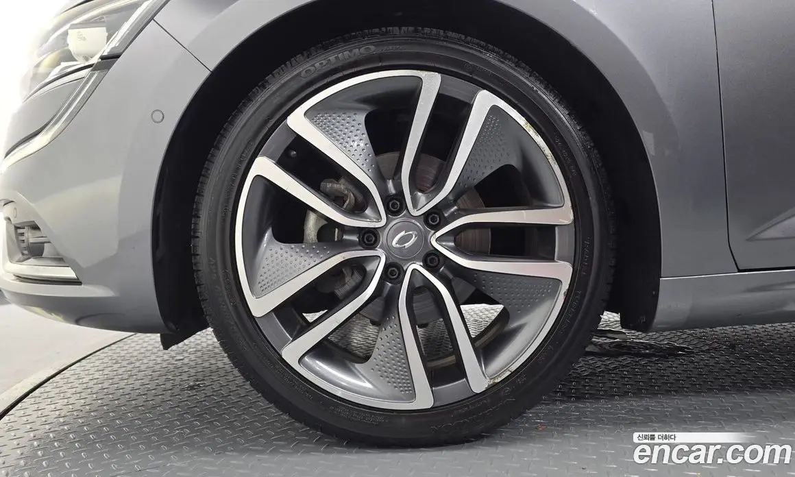 Renault (Samsung) SM6 2016 2.0 автомат (гидро), фото 5 Renault (Samsung) SM6 2016 2.0 автомат (гидро), фото 5