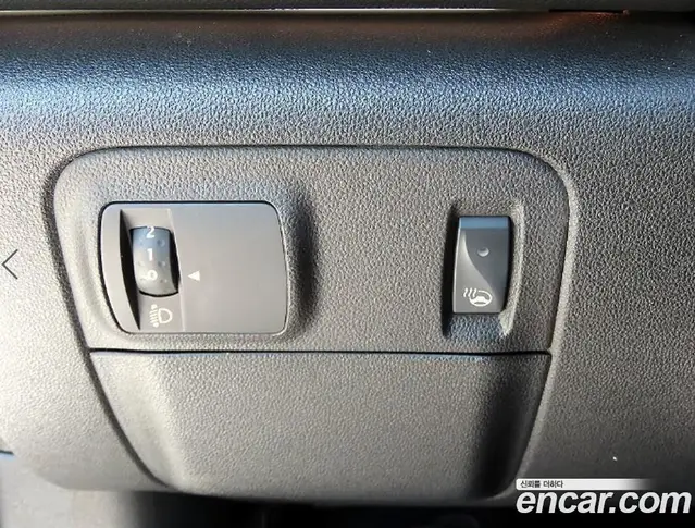 Renault (Samsung) SM6 2016 2.0 автомат (гидро), миниатюра 11 Renault (Samsung) SM6 2016 2.0 автомат (гидро), миниатюра 11