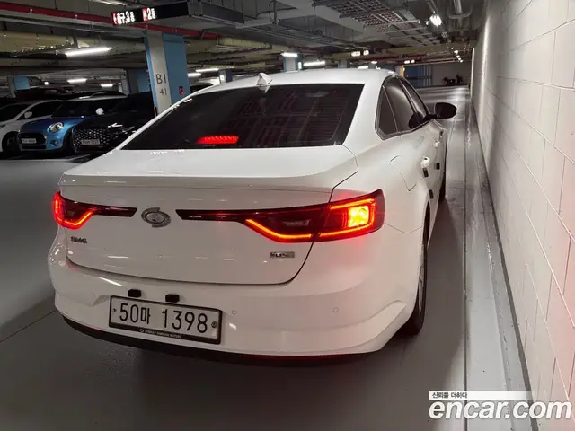 Renault (Samsung) SM6 2019 2.0 автомат (вариатор), миниатюра 12