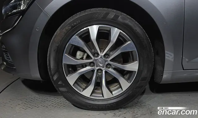 Renault (Samsung) SM6 2023 1.3 автомат (гидро), миниатюра 5 Renault (Samsung) SM6 2023 1.3 автомат (гидро), миниатюра 5