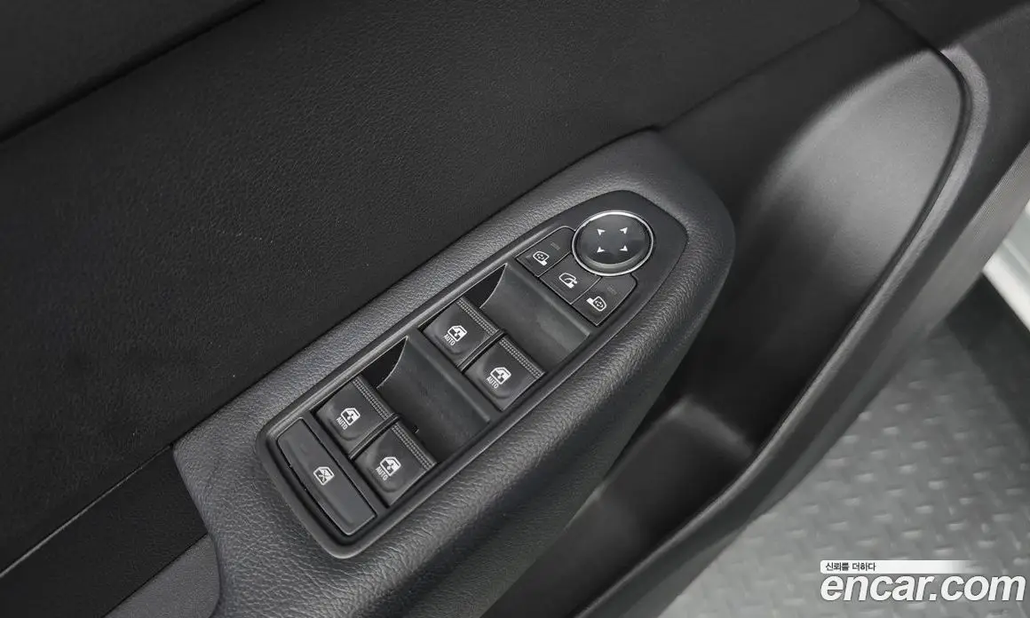 Renault (Samsung) XM3 2023 1.6 автомат (гидро), фото 15 Renault (Samsung) XM3 2023 1.6 автомат (гидро), фото 15