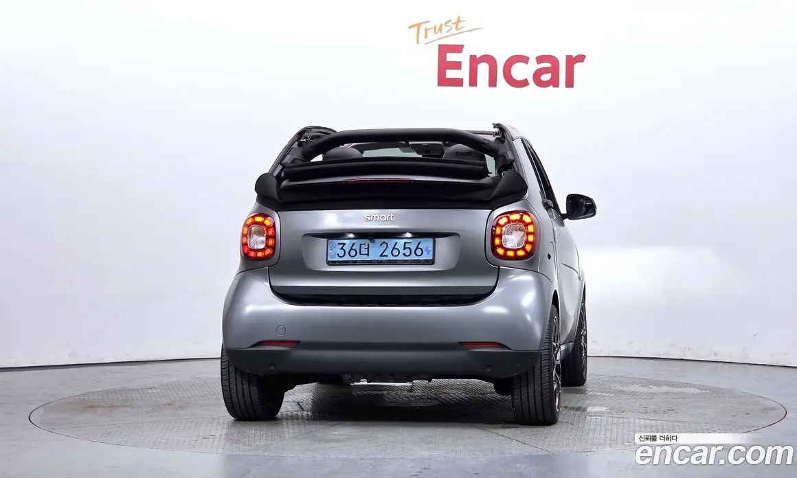 Smart Fortwo 2018 автомат (гидро), фото 4 Smart Fortwo 2018 автомат (гидро), фото 4