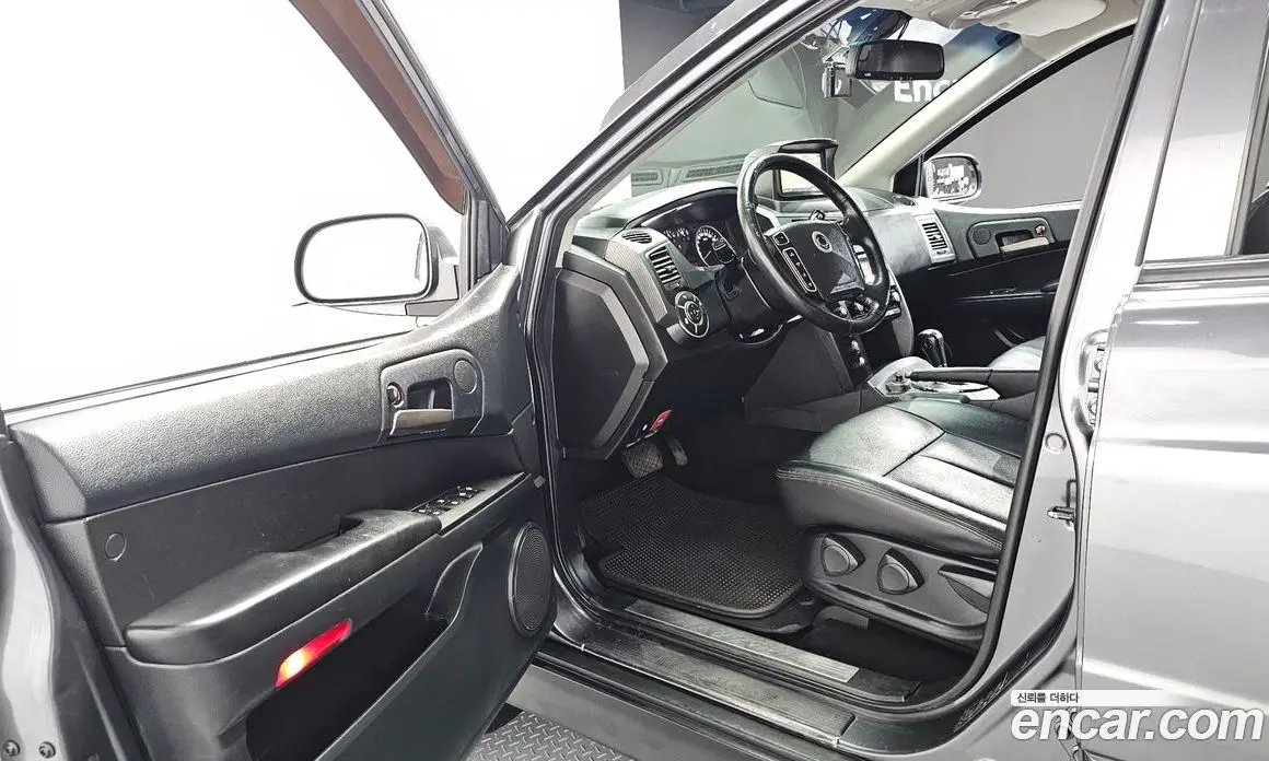 SsangYong Korando 2014 2.0 автомат (гидро), фото 10 SsangYong Korando 2014 2.0 автомат (гидро), фото 10