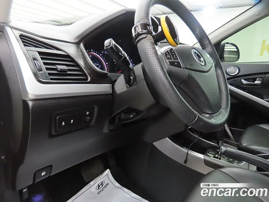 SsangYong Korando 2014 2.0 автомат (гидро), фото 15 SsangYong Korando 2014 2.0 автомат (гидро), фото 15