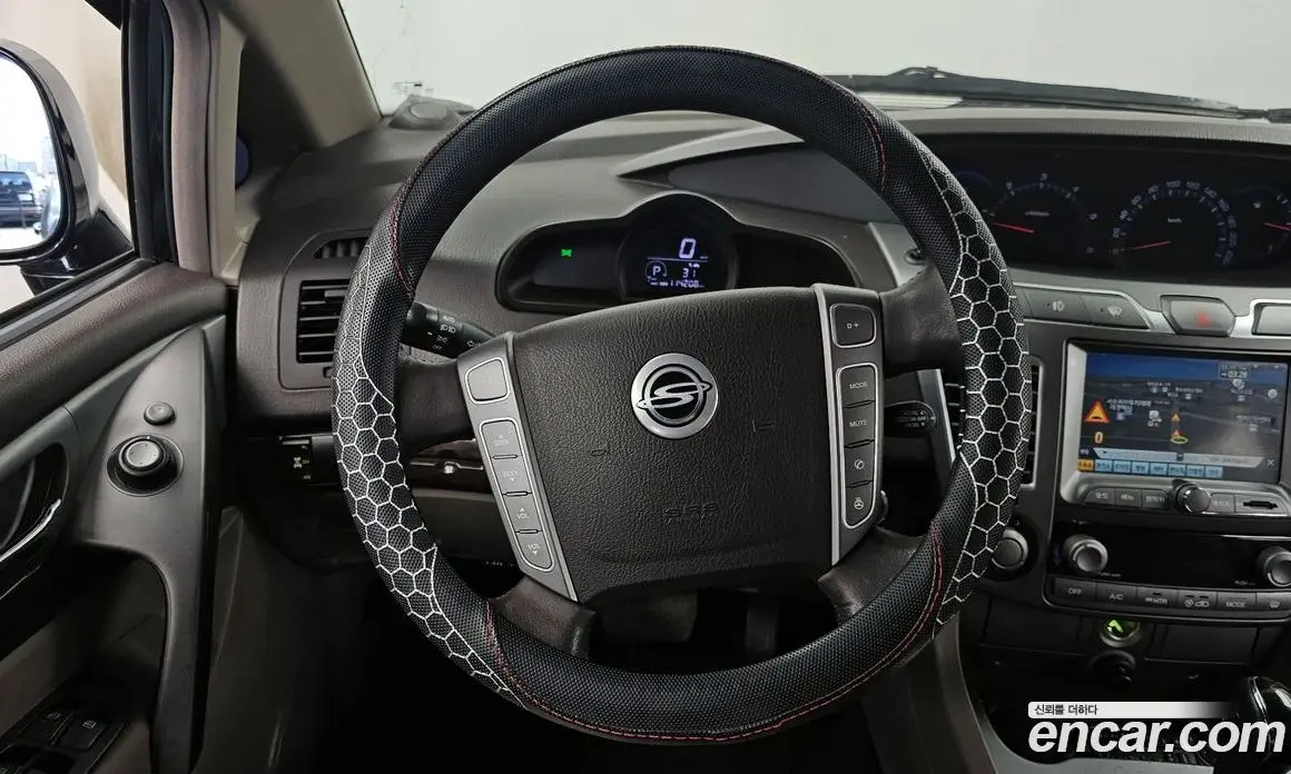 SsangYong Korando 2014 2.0 автомат (гидро), фото 13