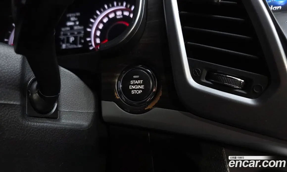 SsangYong Korando 2016 2.2 автомат (гидро), фото 30 SsangYong Korando 2016 2.2 автомат (гидро), фото 30