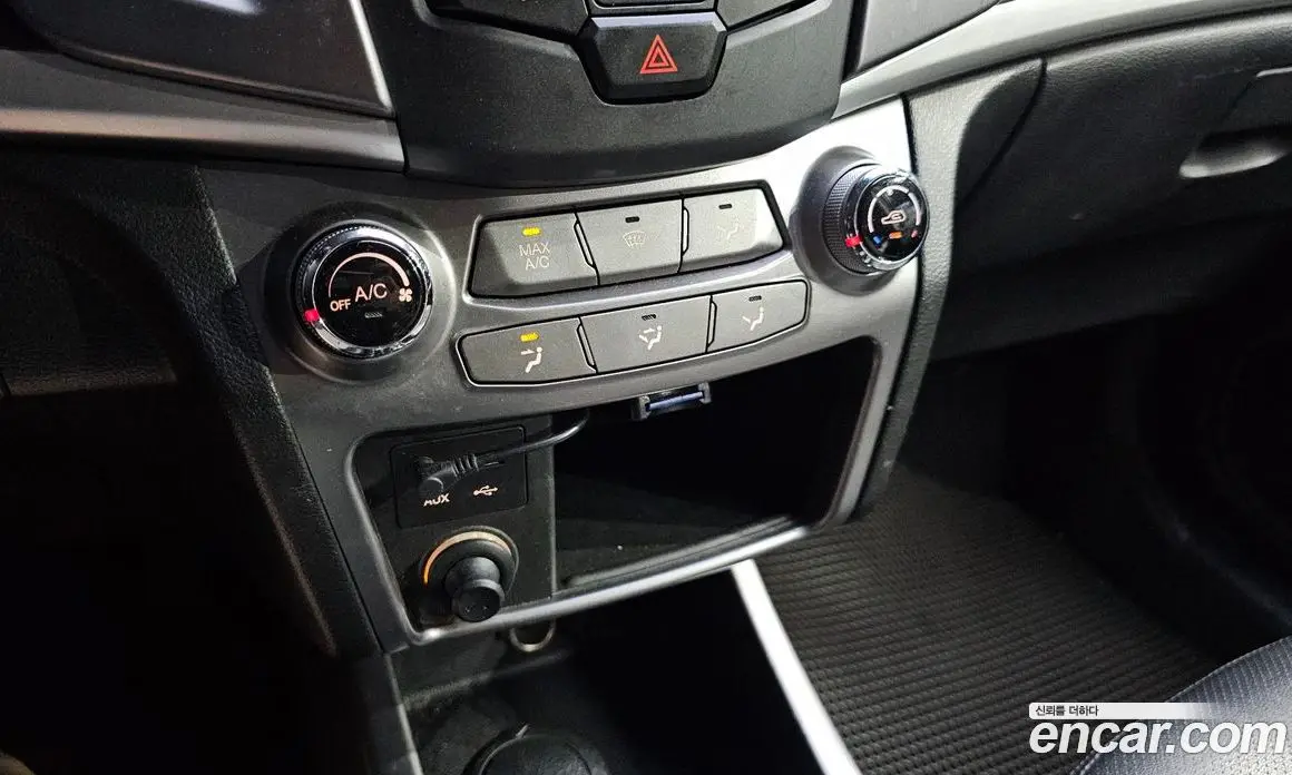 SsangYong Korando 2016 2.2 автомат (гидро), фото 27
