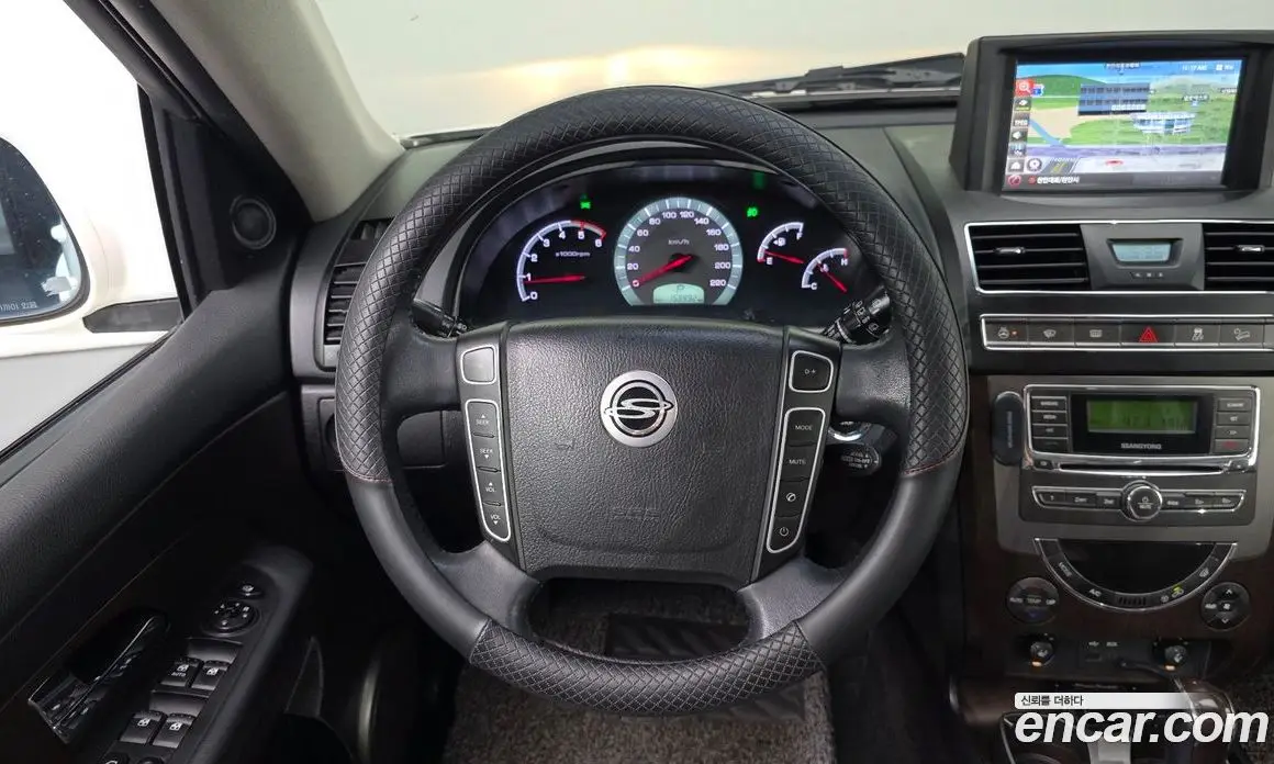 SsangYong Rexton 2015 2.0 автомат (гидро), фото 14 SsangYong Rexton 2015 2.0 автомат (гидро), фото 14
