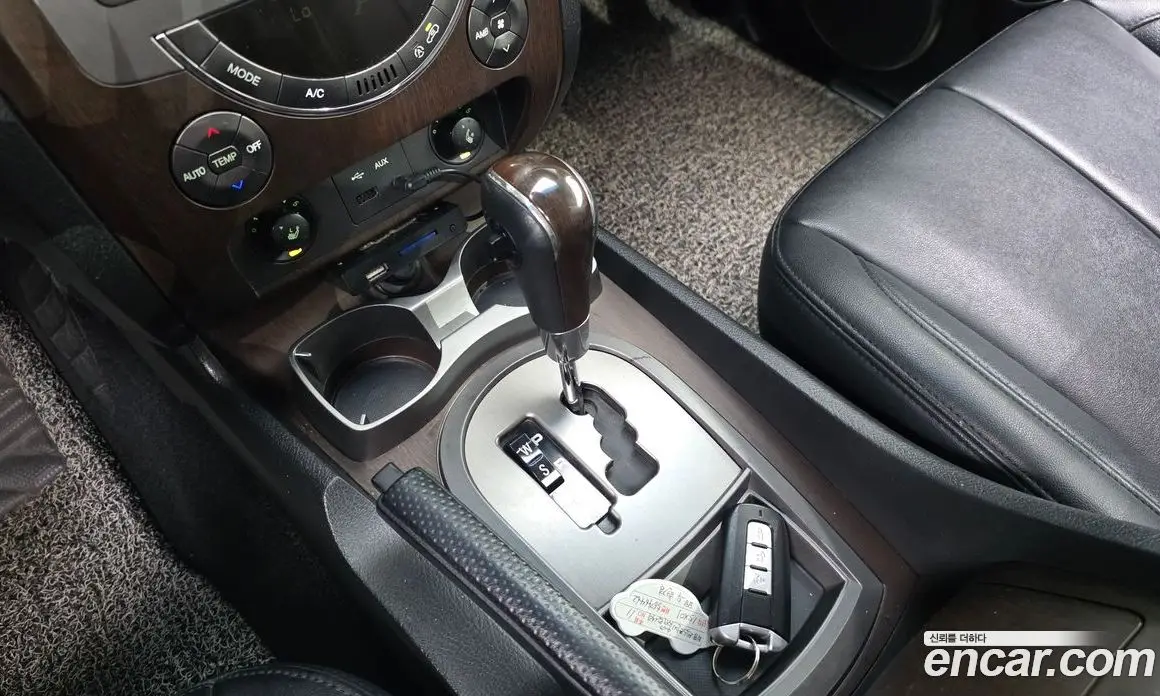SsangYong Rexton 2015 2.0 автомат (гидро), фото 9 SsangYong Rexton 2015 2.0 автомат (гидро), фото 9