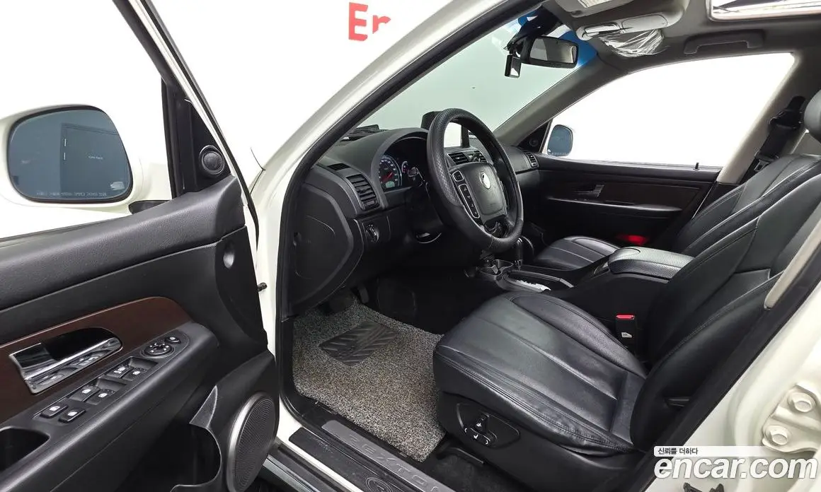 SsangYong Rexton 2015 2.0 автомат (гидро), фото 10 SsangYong Rexton 2015 2.0 автомат (гидро), фото 10