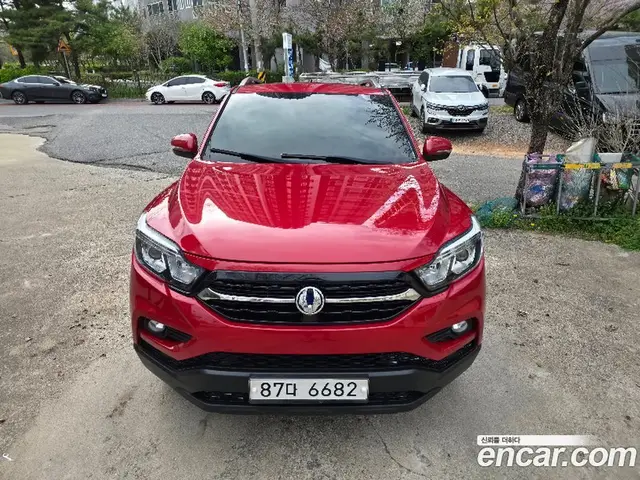 SsangYong Rexton 2018 2.2 автомат (гидро), миниатюра 3 SsangYong Rexton 2018 2.2 автомат (гидро), миниатюра 3
