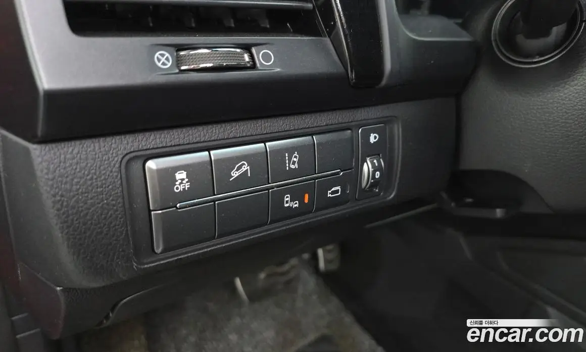 SsangYong Rexton 2020 2.2 автомат (гидро), фото 26 SsangYong Rexton 2020 2.2 автомат (гидро), фото 26