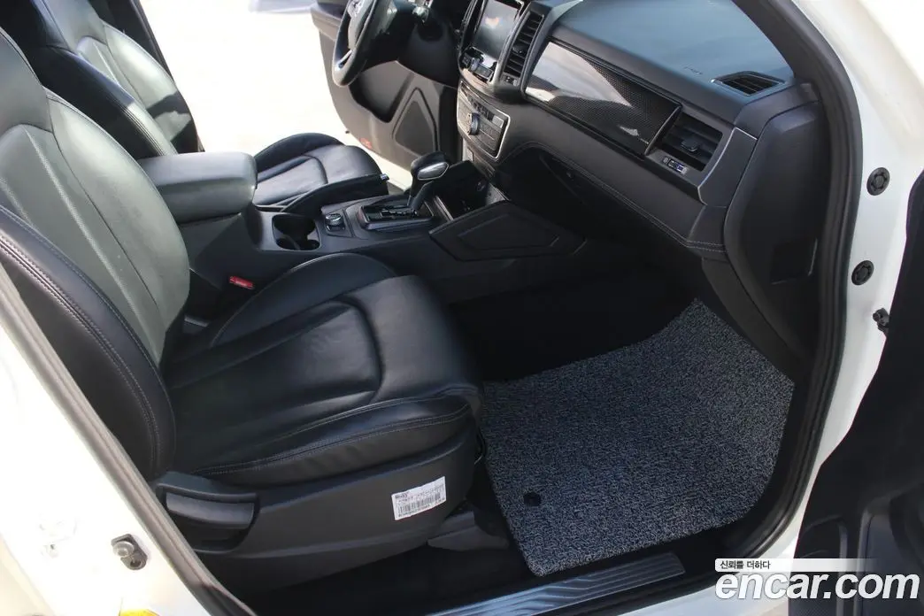 SsangYong Rexton 2021 2.2 автомат (гидро), фото 12 SsangYong Rexton 2021 2.2 автомат (гидро), фото 12