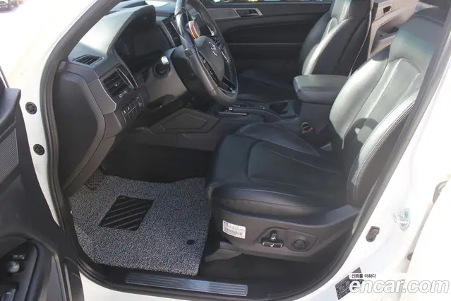 SsangYong Rexton 2021 2.2 автомат (гидро), миниатюра 8 SsangYong Rexton 2021 2.2 автомат (гидро), миниатюра 8