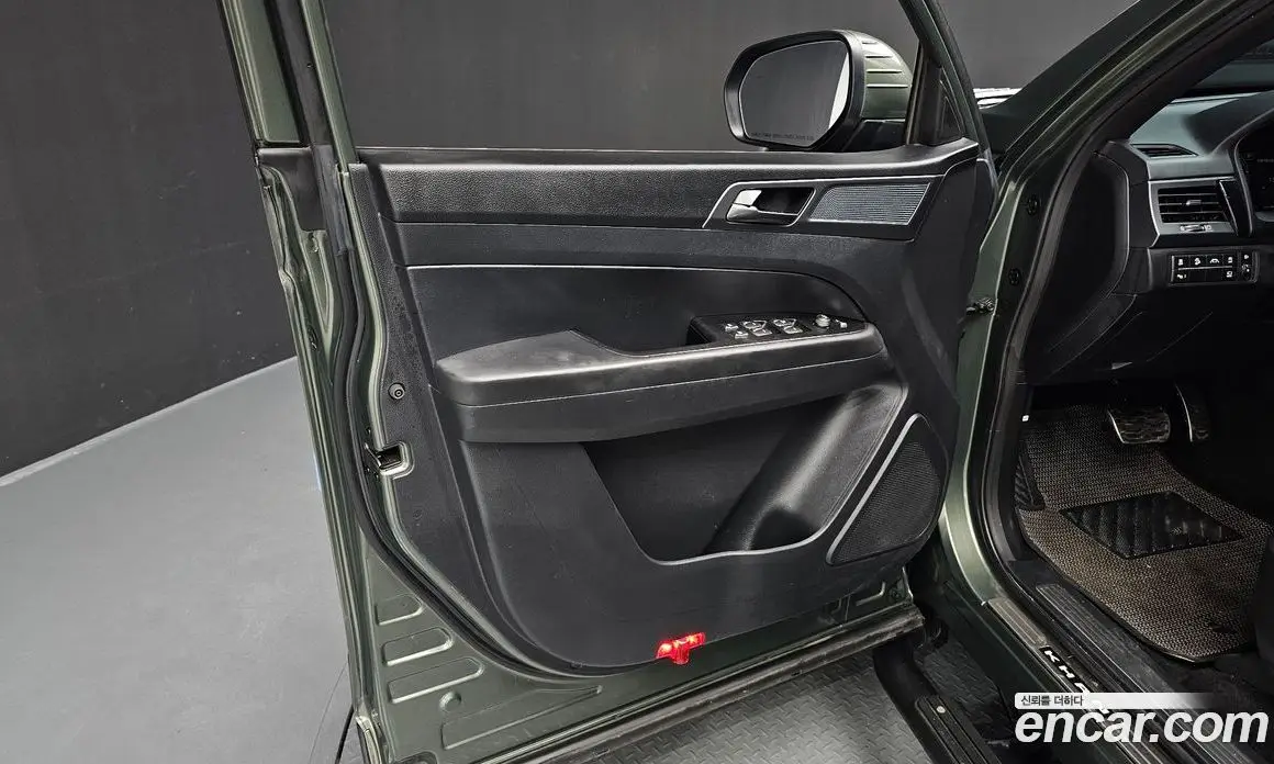 SsangYong Rexton 2022 2.2 автомат (гидро), фото 14 SsangYong Rexton 2022 2.2 автомат (гидро), фото 14