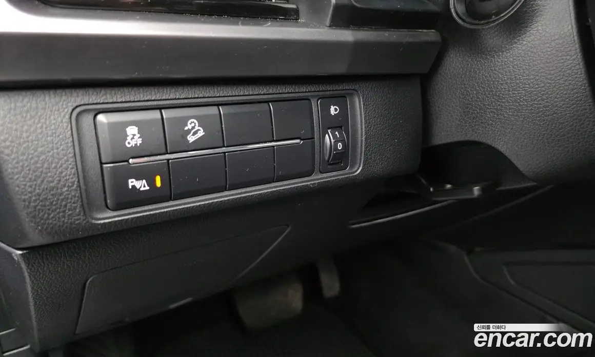 SsangYong Rexton 2024 2.2 автомат (гидро), фото 20 SsangYong Rexton 2024 2.2 автомат (гидро), фото 20