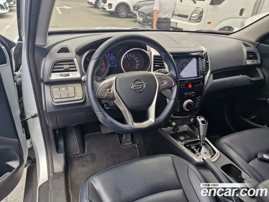 SsangYong TIBOLI 2016 1.6 автомат (гидро), фото 4 SsangYong TIBOLI 2016 1.6 автомат (гидро), фото 4