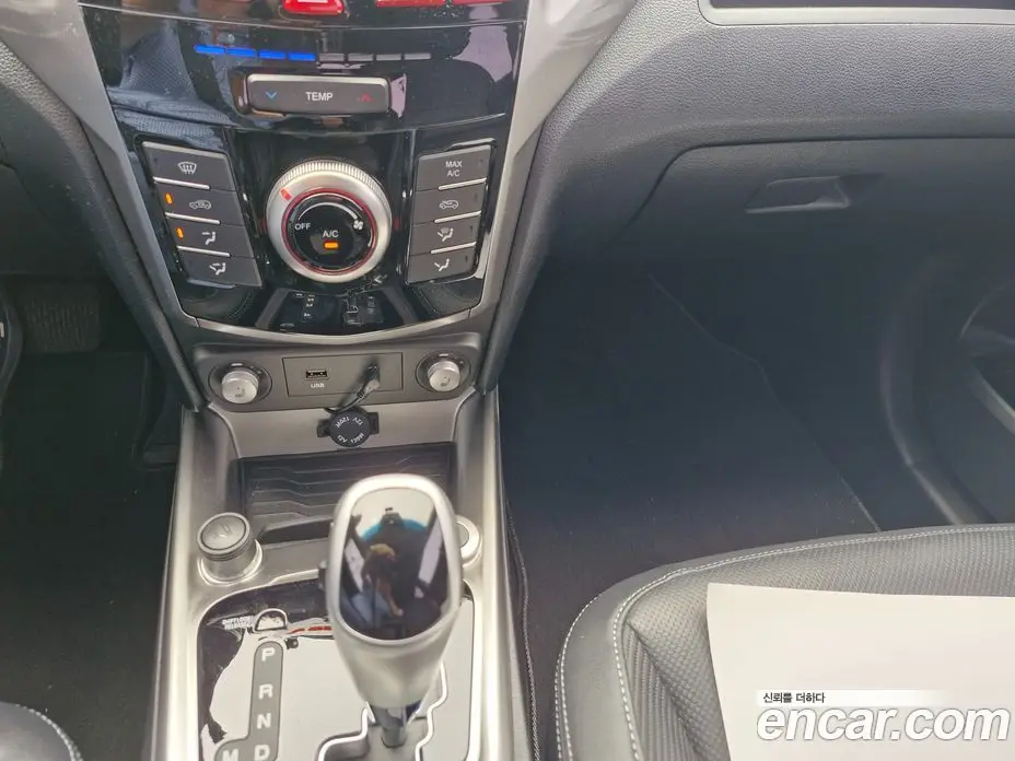 SsangYong TIBOLI 2016 1.6 автомат (гидро), фото 6 SsangYong TIBOLI 2016 1.6 автомат (гидро), фото 6