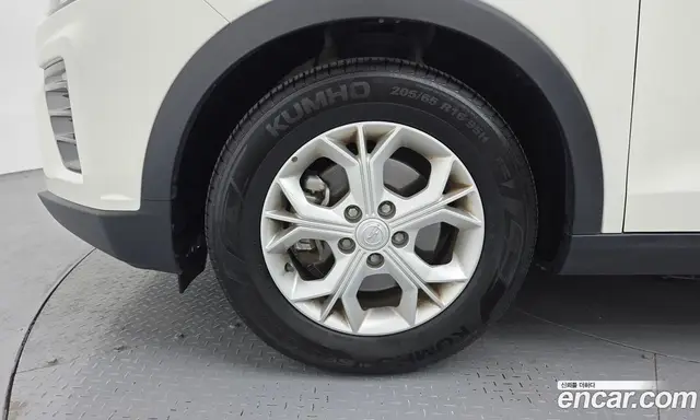 SsangYong TIBOLI 2021 1.5 автомат (гидро), миниатюра 5