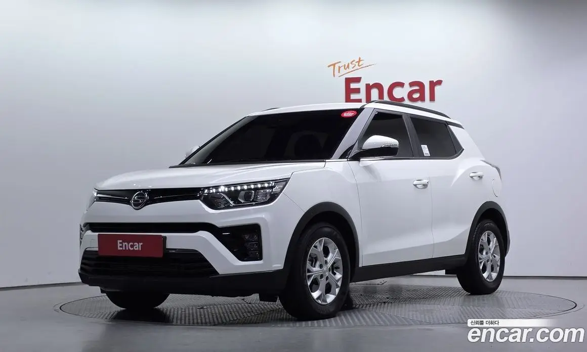 SsangYong TIBOLI 2021 1.5 автомат (гидро), фото 1 SsangYong TIBOLI 2021 1.5 автомат (гидро), фото 1
