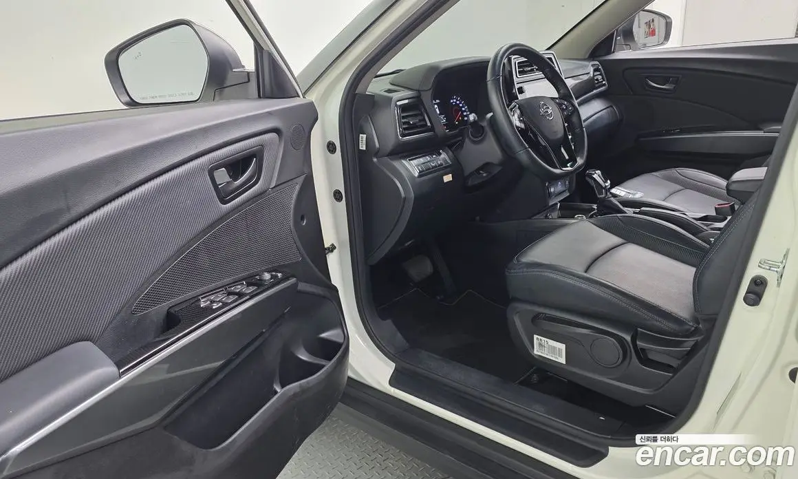 SsangYong TIBOLI 2021 1.5 автомат (гидро), фото 13 SsangYong TIBOLI 2021 1.5 автомат (гидро), фото 13
