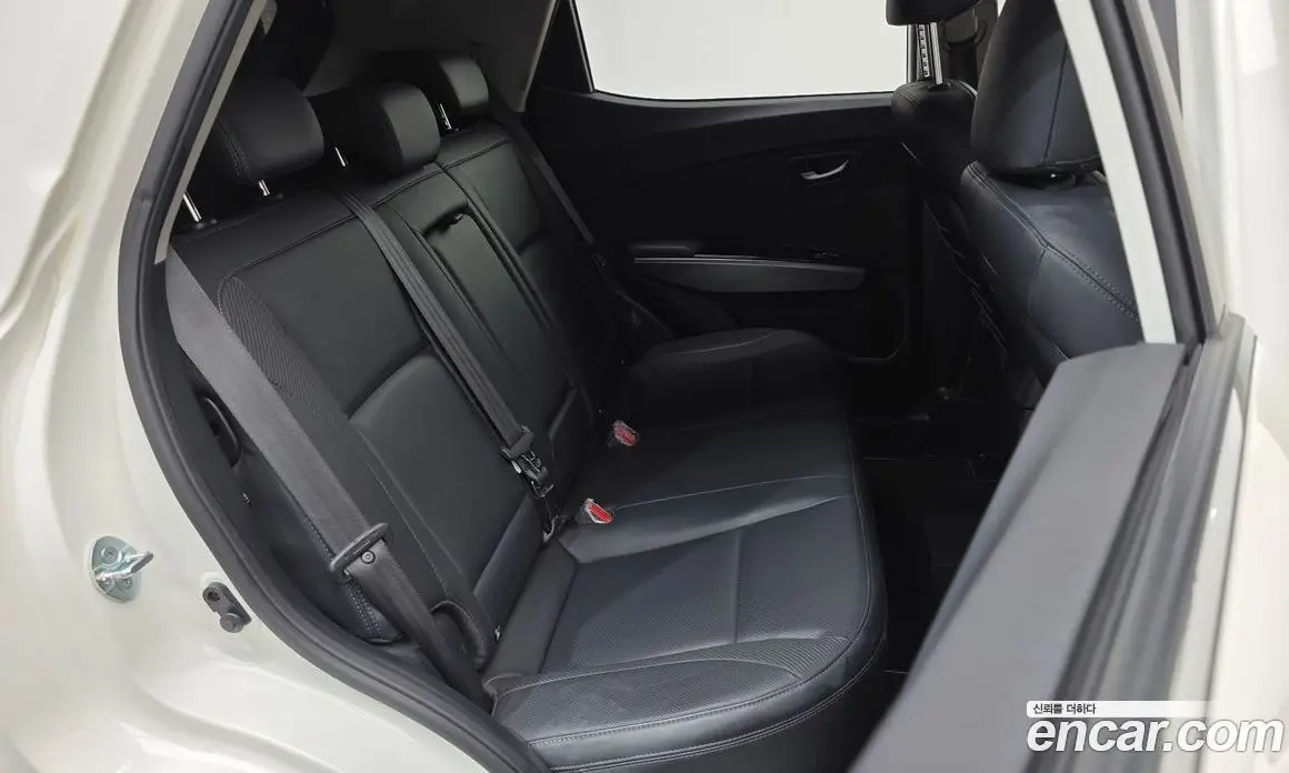 SsangYong TIBOLI 2021 1.5 автомат (гидро), фото 17 SsangYong TIBOLI 2021 1.5 автомат (гидро), фото 17