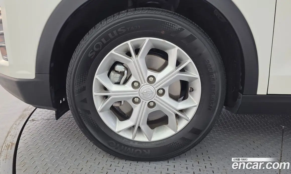 SsangYong TIBOLI 2021 1.5 автомат (гидро), фото 5 SsangYong TIBOLI 2021 1.5 автомат (гидро), фото 5