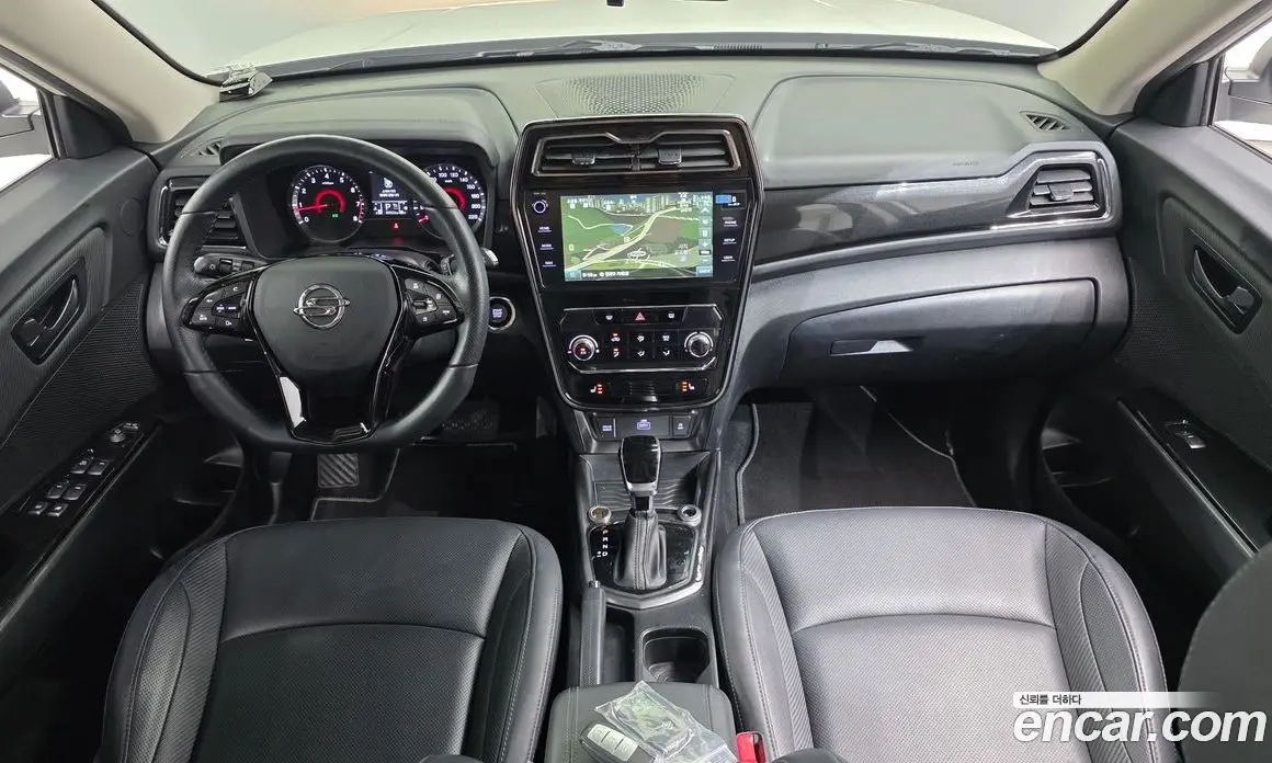 SsangYong TIBOLI 2021 1.5 автомат (гидро), фото 10 SsangYong TIBOLI 2021 1.5 автомат (гидро), фото 10
