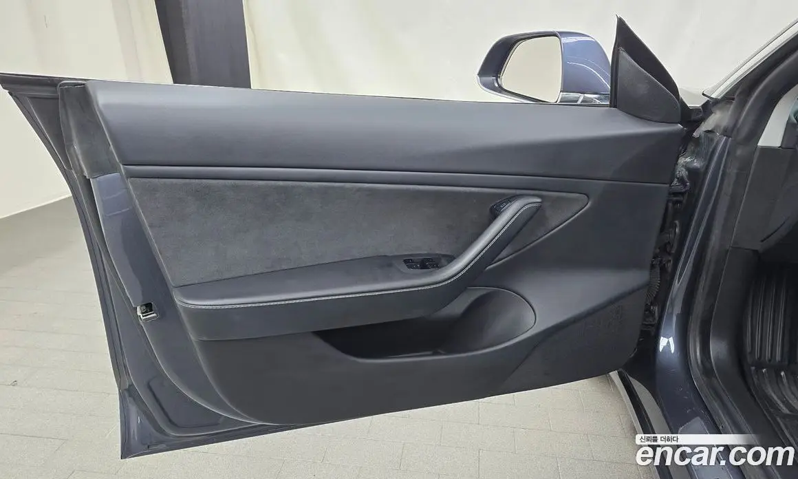 Tesla Model 3 2020 0.2 автомат (гидро), фото 13 Tesla Model 3 2020 0.2 автомат (гидро), фото 13