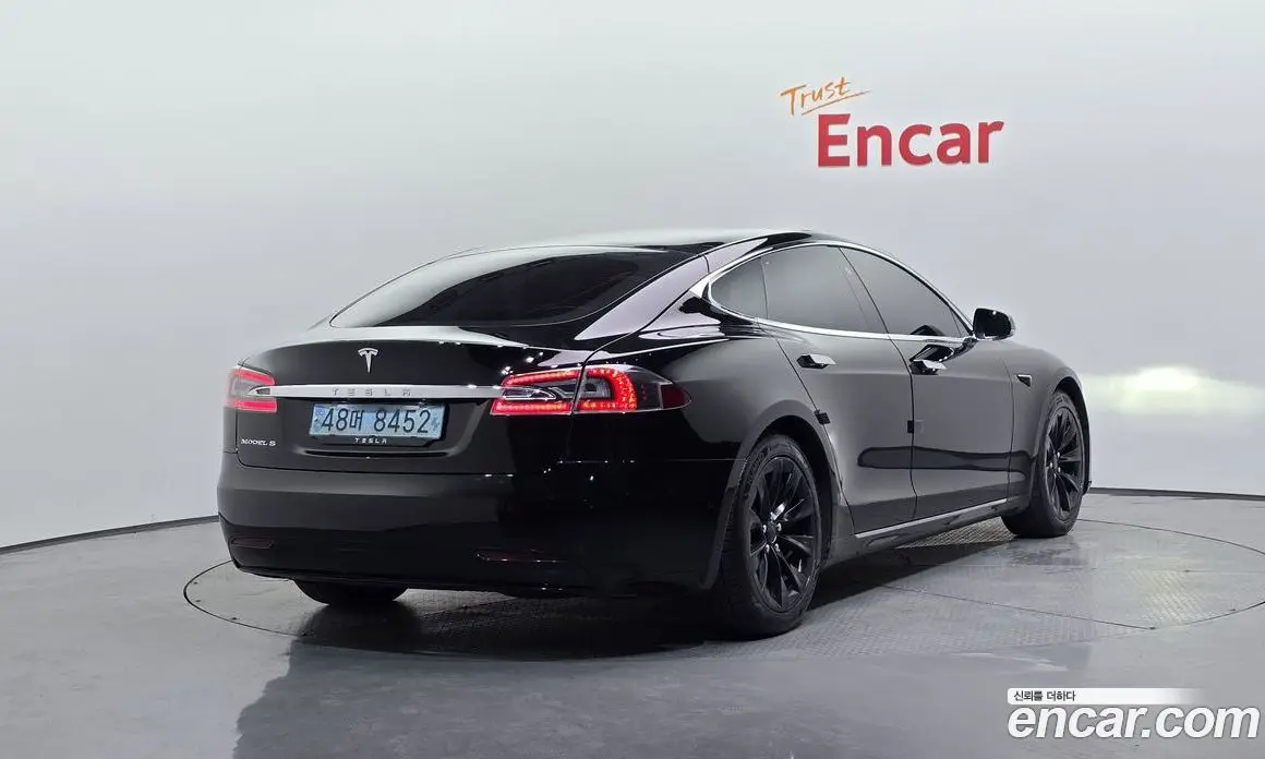 Tesla Model S 2019 0.3 автомат (гидро), фото 2 Tesla Model S 2019 0.3 автомат (гидро), фото 2