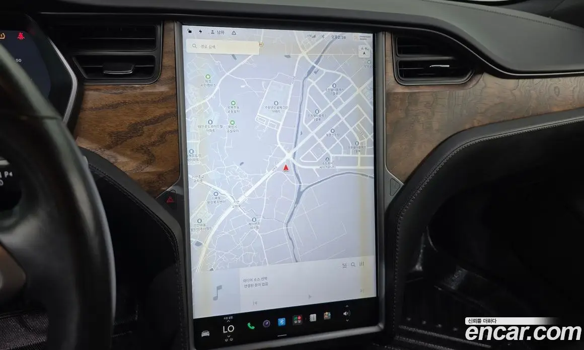 Tesla Model S 2019 0.3 автомат (гидро), фото 12 Tesla Model S 2019 0.3 автомат (гидро), фото 12