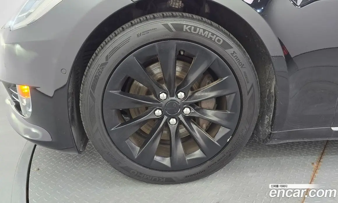 Tesla Model S 2019 0.3 автомат (гидро), фото 5 Tesla Model S 2019 0.3 автомат (гидро), фото 5